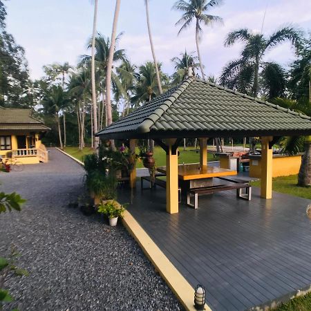 Marilyns Residential Resort Maret エクステリア 写真