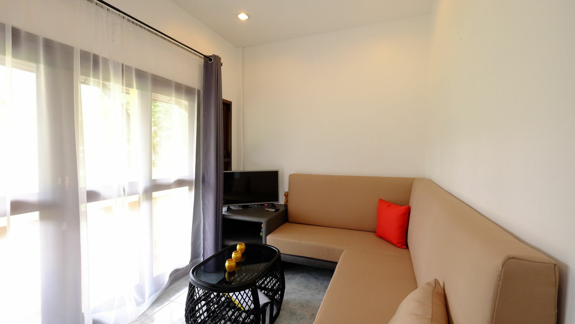 Marilyns Residential Resort Maret エクステリア 写真